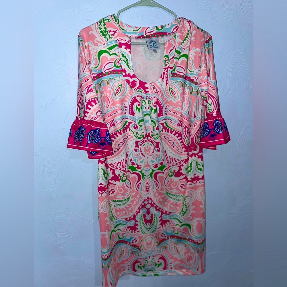 Women’s XS Tracy Neogshian Pink Paisley Shift Dress